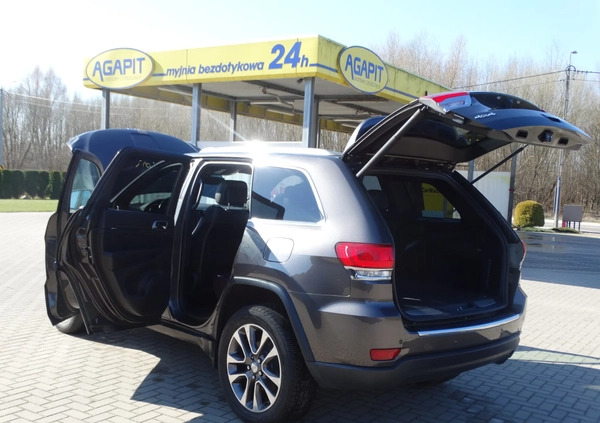 Jeep Grand Cherokee cena 75900 przebieg: 102000, rok produkcji 2018 z Białystok małe 379